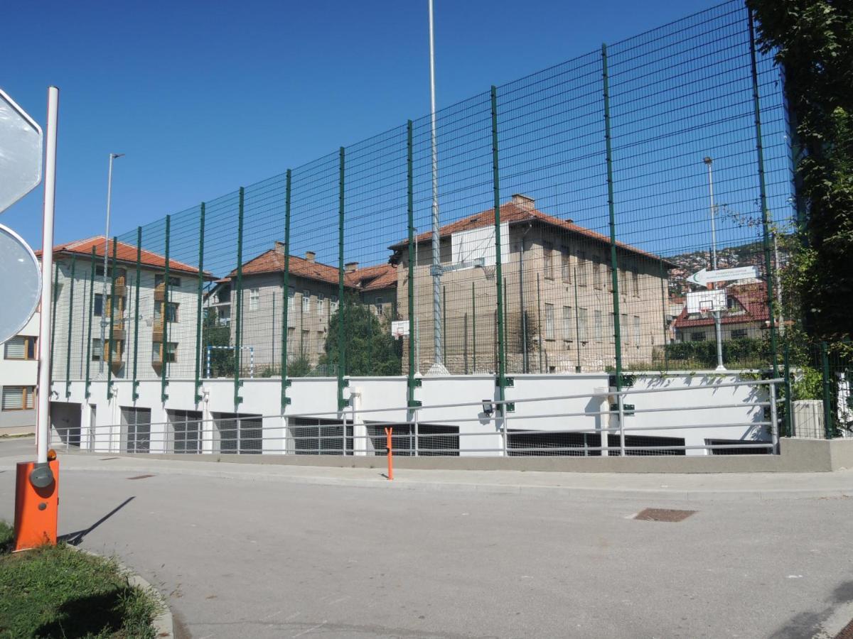 Hotel Logavina 8 Garage Parking Sarajevo Exterior photo